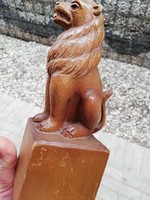 Oroszlán-régi fa faragás-szobor