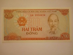  Unc 200 Dong Vietnám  1987  !! 