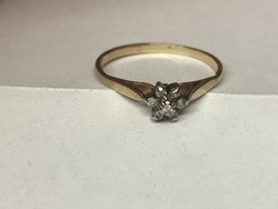 Gyémánt köves gyűrű