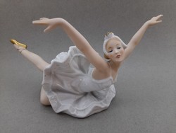 Wallendorf fekvő balerina