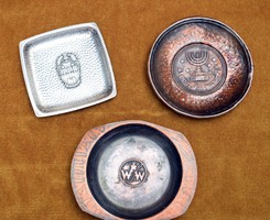 Rézműves dísztárgy fém tálka , emléktárgy , dísztárgy Sopron címer , Israel menora , WAW 3 darab
