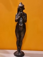 Horvai bronze statue