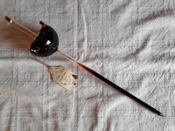 Vívó tőr vagy kard üvegből Tokaji 6 puttonyos aszúval