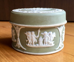 Wedgwood bonbonier