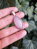 Rose quartz silver pendant