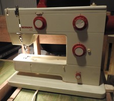 Bernina nova sewing machine