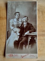 Pozsonyi keményhátú, nagy alakú (20,5 x 11,5) fotó ~1900 - házaspár - Mindszenthy Béla műterméből