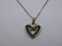 KK1140 Aranyozott ezüst medál és nyaklánc szett szív alakú zöld köves 925 fémjelzett