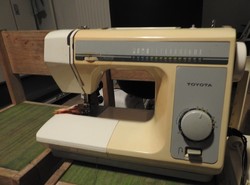 Toyota 15 program sewing machine