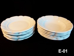 Vozsu felhasználó részére!!!!!!12 db régi Zsolnay porcelán paraszt tányér 6 mély leveses és 6 lapos 