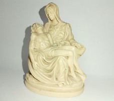 Guido Ruggeri : Pieta  Krisztus siratása Krisztus Mária  márvány szobor kisplasztika