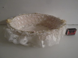 New - large - cane basket - with lace - tulle - 29 x 21 x 9 cm