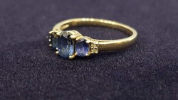 Nagyon szép, régi, 9K arany zafír és brill gyűrű