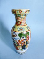 Jelenetes kínai porcelán váza
