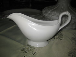 Sauce spout, porcelain white, unmarked