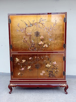 antik kínai ázsiai bútor dombor festett növény madár motívumos nagy arany lakk ruhás szekrény 4187