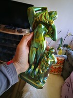 Zsolnay vetkőző nő eozin porcelán szobor