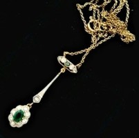 Art Nouveau necklace with emeralds and diamonds.