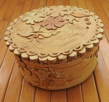 Dombor - virág - mintás fa kör alakú  doboz