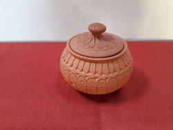 Bonbonier with ceramic lid