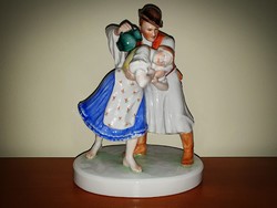 Herend antique watering couple figurine