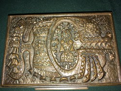 Különleges jelzetlen - valószínűleg Kopcsányi Ottó - Jónás a cet gyomrába - vörösréz bronz díszdoboz