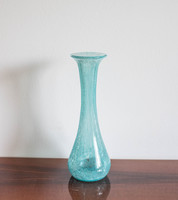 Retro karcagi (berekfürdői) fátyolüveg váza, türkiz kék repesztett üveg váza