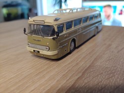 IKARUS 66   autóbusz makett fémből prospektussal
