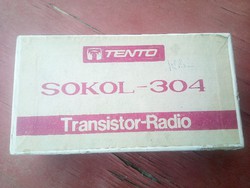 Sokol 304 rádió dobozában