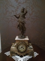 Antik kandalló óra női szoborral