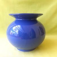 Kék kerámia váza