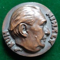 Csúcs Ferenc: Kun Mihály nyomdász, éremgyűjtő, 1947, bronz érem