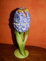 Willeroy & Boch virág alakú fedeles tartó.