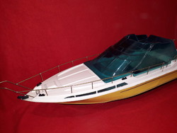 Nagy méretű egy méteres plasztik yacht modell hajó