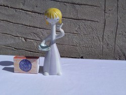 Art deco Hollóházi galambot etető lány - porcelán figura, nipp