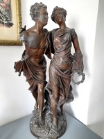 Émile Bruchon - retour de fête - fiút és lányt ábrázoló nagy szobor