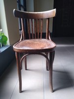2 db thonet szék (egyik ülôfelülete tôrôtt)