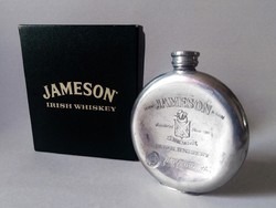 Vintage Jameson whiskey flaska, dobozában, 1980as évek