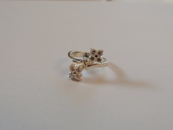 Sparkling flower silver ring