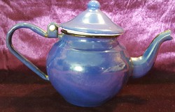 Kék zománcos kanna