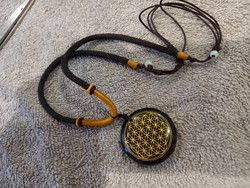 Obszidian amulett nyaklanc eletviraga szimbolummal