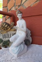 Gyönyörű Hollóházi  porcelán ritka festésű meztelen akt tavaszi szél  lány nipp Gyűjtői nosztalgia