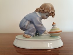 Régi Zsolnay porcelán búgócsigás kislány Sinkó figura