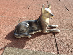 Hollóházi kézzel festett 1. osztályú farkaskutya - kutya figura