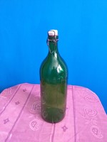 Régi zöld csatos üveg 1,5 L