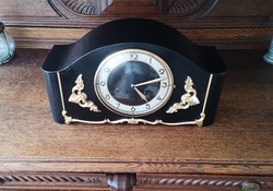 Felújított Junghans kandalló óra
