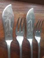 Szecessziós ezüstözött, halas kés, villa, evőeszközök monogramm és hal figura véséssel