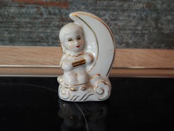 Holdon ülő kislány porcelán  ritkaság