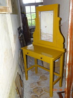 Painted pine wood dressing table with mirror