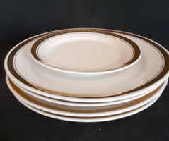 Alföldi porcelán aranyszegélyes tányér pótlásnak (2)